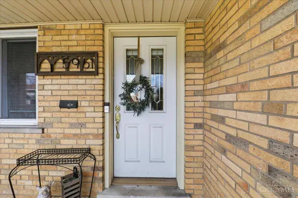 5961 LAWRENCE Rd, Green Twp, OH 45248