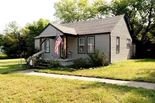 410 College Hill Road, Waco, KY 40385