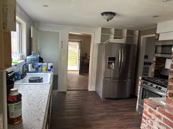 167 Store Hollow Road, Betsy Layne, KY 41605