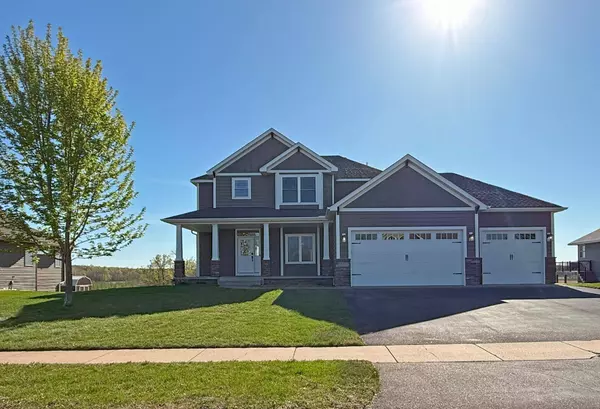 29332 Scenic DR, Chisago City, MN 55013