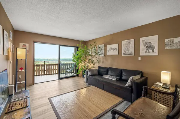 400 Groveland AVE #1810, Minneapolis, MN 55403