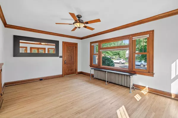 3604 12th AVE S, Minneapolis, MN 55407