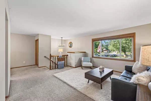 908 Ludwig AVE N, Champlin, MN 55316