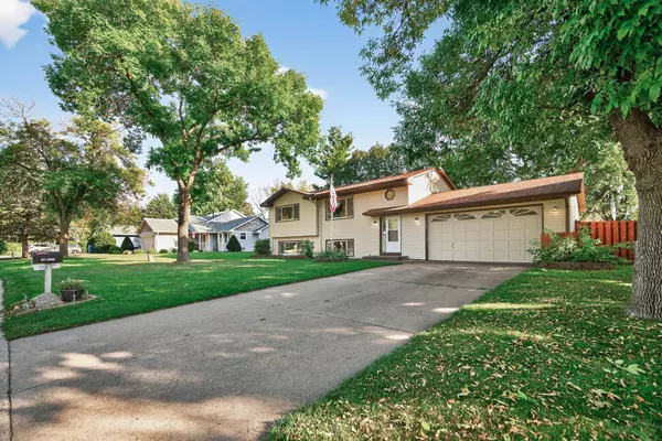 908 Ludwig AVE N, Champlin, MN 55316