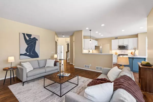 1092 Delano WAY, Stillwater, MN 55082