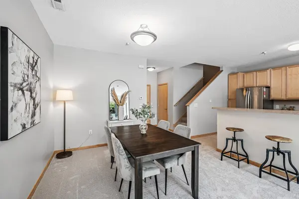 820 Emerald ST #110, Saint Paul, MN 55114