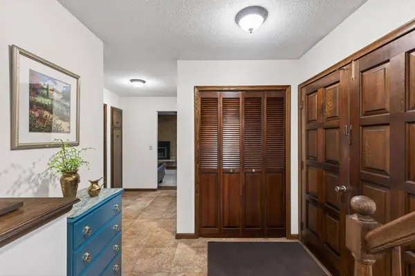 7133 Montrose RD, Saint Paul, MN 55125