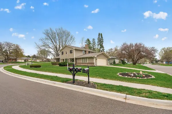 7133 Montrose RD, Saint Paul, MN 55125