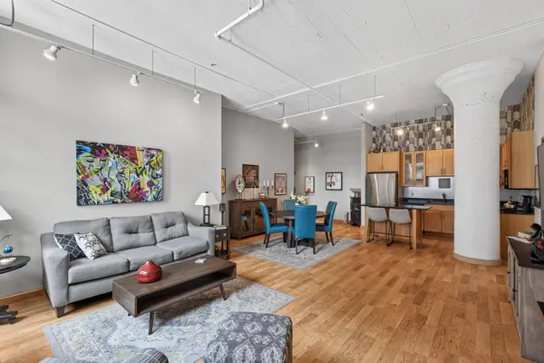 250 Park AVE #502, Minneapolis, MN 55415