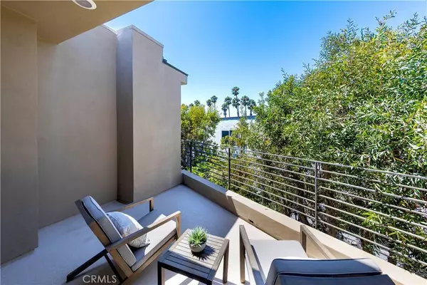 1569 N Coast HWY #3, Laguna Beach, CA 92651