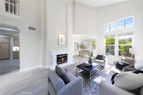 28 Brigmore Aisle, Irvine, CA 92603