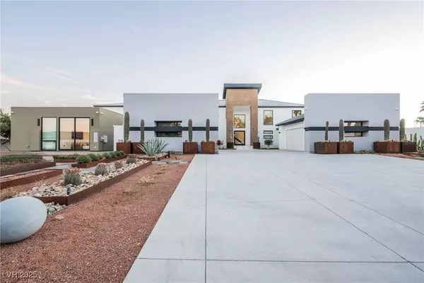 7815 W La Madre WAY, Las Vegas, NV 89149