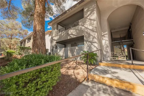 2606 S Durango DR #128, Las Vegas, NV 89117