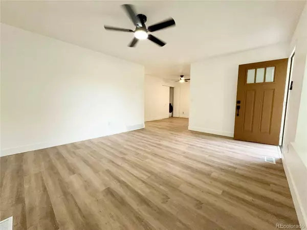 1738 Ceylon ST, Aurora, CO 80011