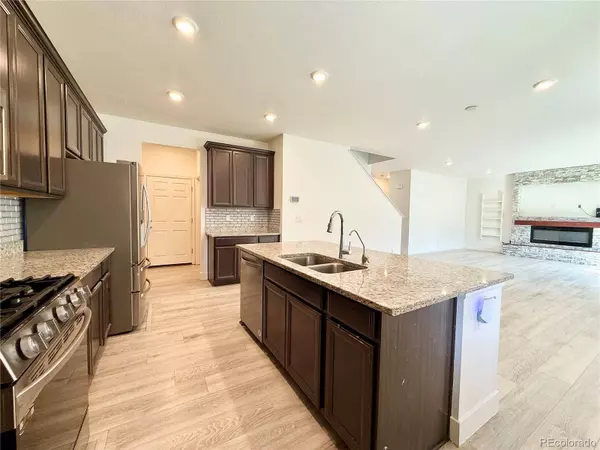 9288 Richfield ST, Commerce City, CO 80022