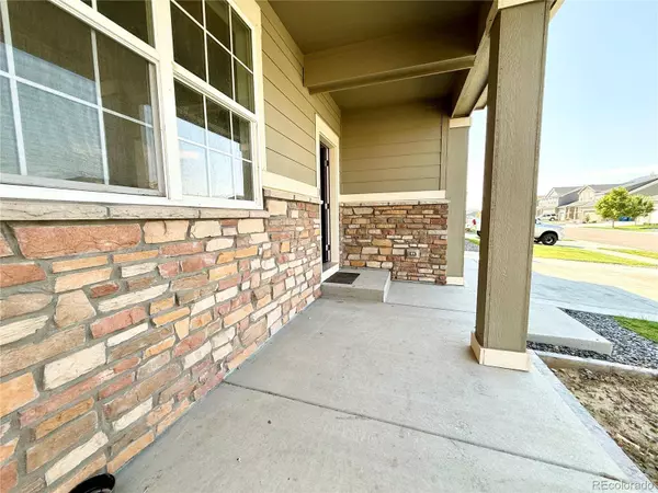 9288 Richfield ST, Commerce City, CO 80022