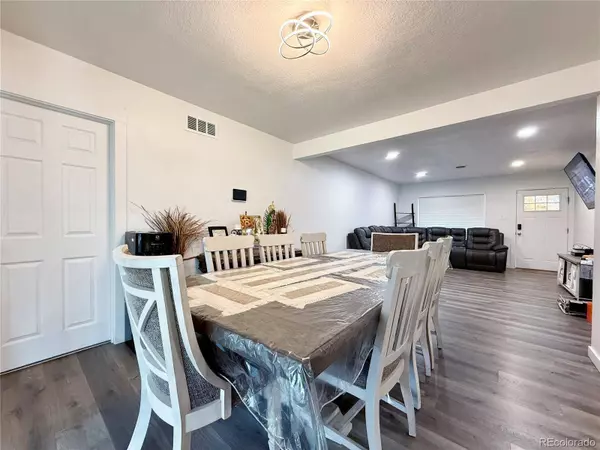 1001 Troy ST, Aurora, CO 80011