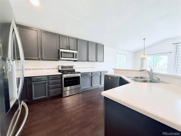 5910 S Valdai WAY, Aurora, CO 80015