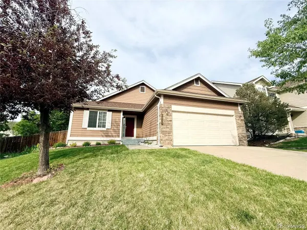 5910 S Valdai WAY, Aurora, CO 80015