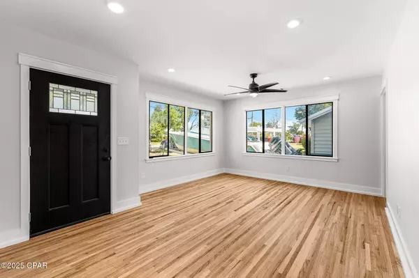 1904 Cherry ST, Panama City, FL 32401