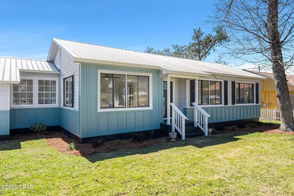 1904 Cherry ST, Panama City, FL 32401