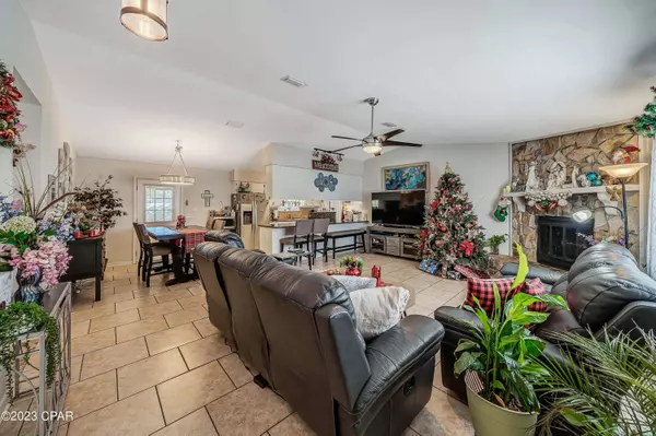 3910 Becora CT, Panama City, FL 32405