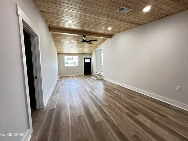 111 N Gayle AVE, Panama City, FL 32401