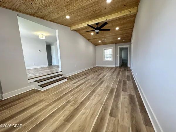 111 N Gayle AVE, Panama City, FL 32401