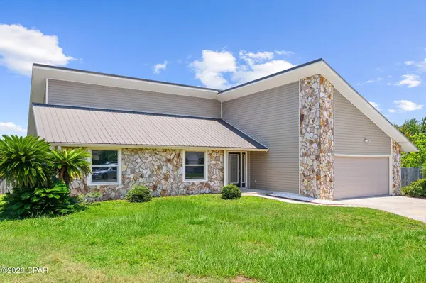 208 Cottontail LN, Panama City, FL 32405