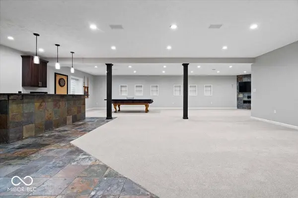 6144 Burleigh PL, Noblesville, IN 46062