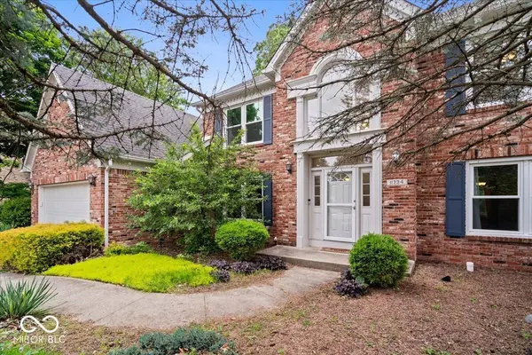 11734 Forest Park LN, Carmel, IN 46033