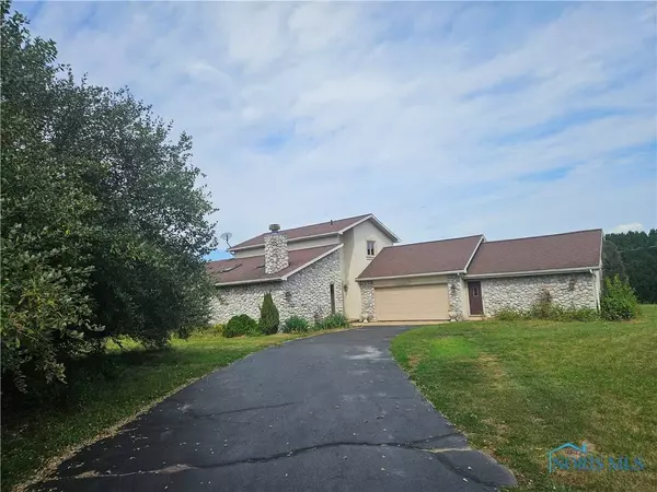 19330 Tuller RD, Bowling Green, OH 43402