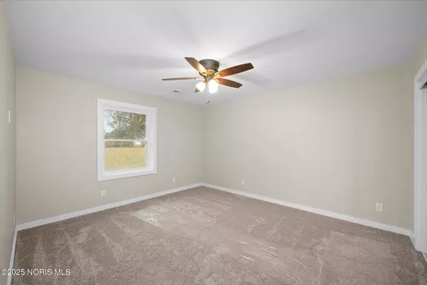 6388 Weckerly RD, Whitehouse, OH 43571