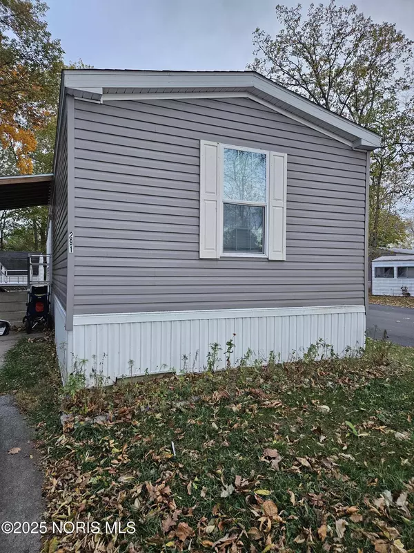 535 W Gypsy Lane RD, Bowling Green, OH 43402