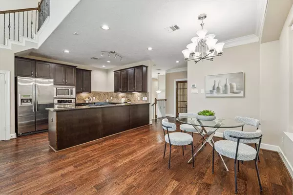 3207 Garden Oaks VW, Houston, TX 77018