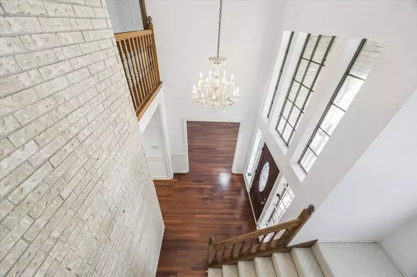 3018 Orchard Gate ST, Sugar Land, TX 77479