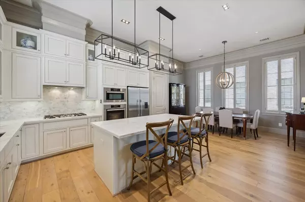 3826 Glen Arbor DR #B, Houston, TX 77025