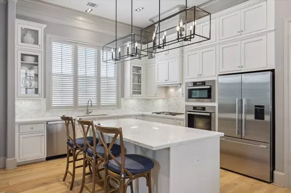 3826 Glen Arbor DR #B, Houston, TX 77025