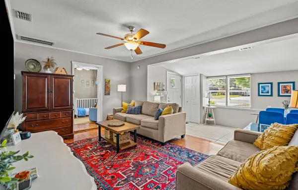 215 Jasmine Rd, St Augustine, FL 32086