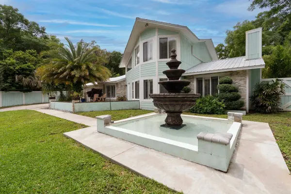 4502 Shore Dr, St Augustine, FL 32086