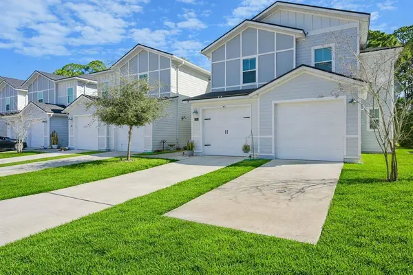 22 Ridge Lake Rd, St Augustine, FL 32086