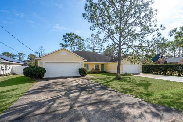 25 Rainstone Ln, Palm Coast, FL 32164