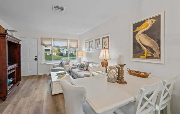 64 Kon Tiki Cir, St Augustine, FL 32080