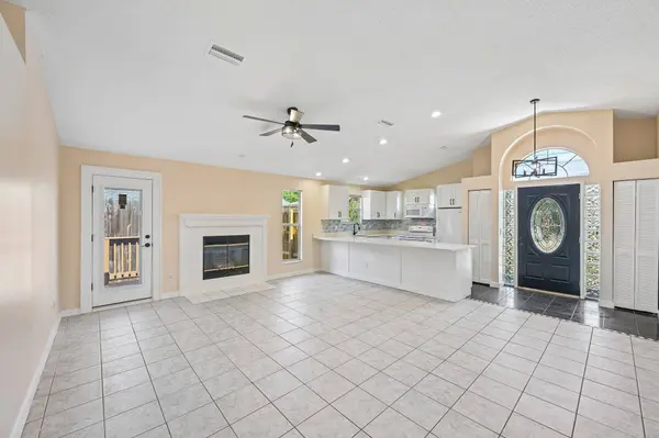 207 B St, St Augustine, FL 32080