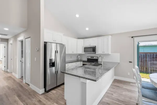 4569 2nd Ave, St Augustine, FL 32095