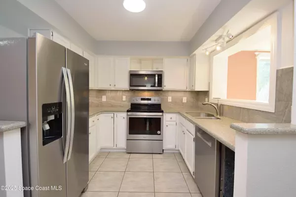 1445 Lester CT, Merritt Island, FL 32952