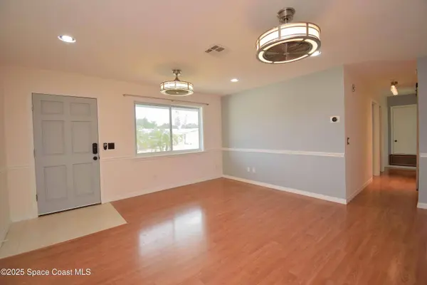 1445 Lester CT, Merritt Island, FL 32952