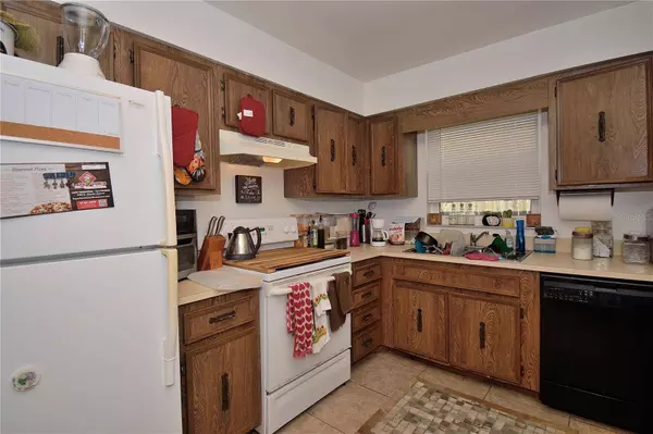 141 WOODLAND AVE, Cocoa Beach, FL 32931