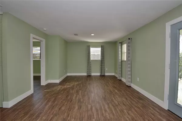 833 CHICKASAW AVE, Melbourne, FL 32935