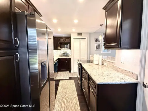 500 Catalina RD #301, Cocoa Beach, FL 32931